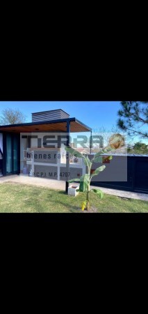 En venta moderna casa en San Antonio de Arredondo 